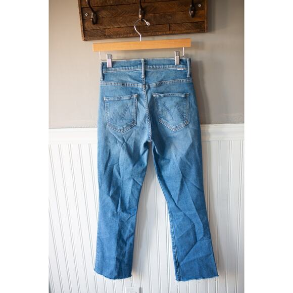 MOTHER The Insider High Rise Ankle Fray Hem Bootcut Jeans in Eager Beaver 25 - Picture 4 of 5
